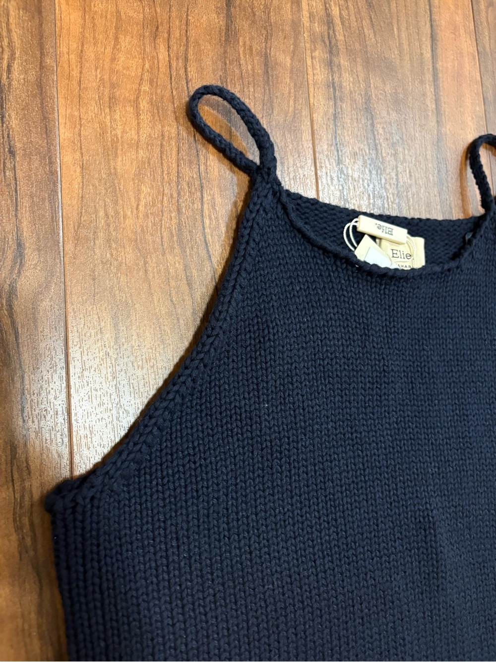 NWT Elie Tahari Halter Neck Sweater Tank - Picture 3 of 4